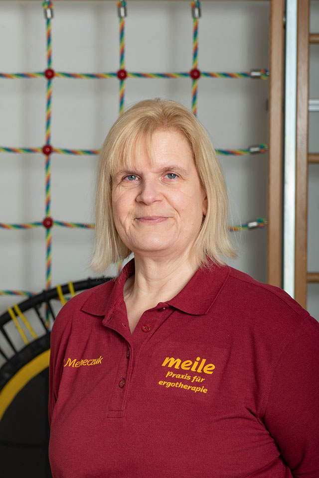 Bettina Melneczuk Bettina Melneczuk